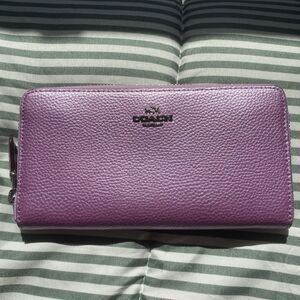 Coach F20145 Metallic Leather Accordion Zip Wallet Violet Purple Pink Clutch
